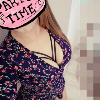 Enerjisi yüksek escort Ahsen