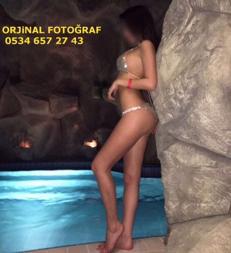 Mersin Merkez Bayan: Aşkın ve Tutkunun Kucak Dansı