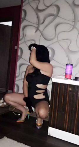 Mersin Merkez'de Farklı Bir Atmosfer Yaratan Bayan: Selin