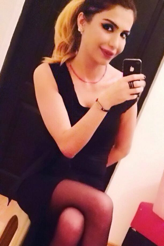 Mersin Merkez'deki Rüya Kadın: Hayran Bırakan Yenişehir Escort Bayan