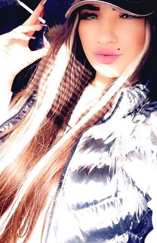 Tarsus Elit Semtlerinde Görkemli ve Tutkulu Escort Bayan - Aylin